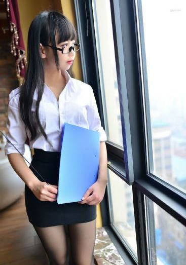 边摸边吃奶边做爽gif动态视频