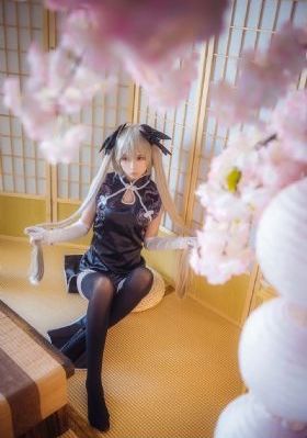 李蕾丽无删减版
